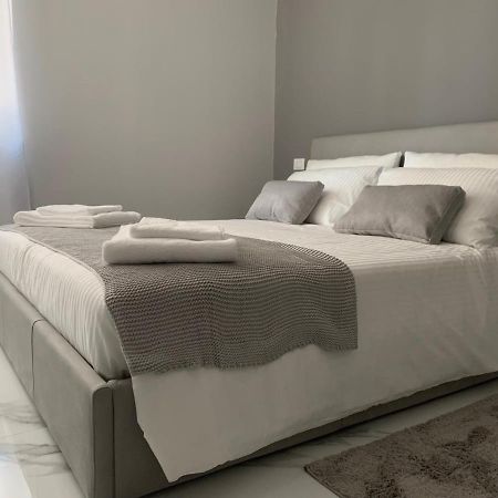 Temali Apartment Пескьера-дель-Гарда Экстерьер фото