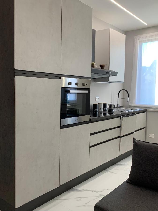 Temali Apartment Пескьера-дель-Гарда Экстерьер фото